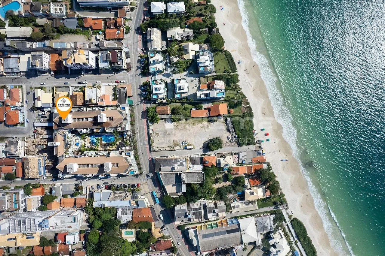Boulevard 123 D - Apartamento com 3 dormitórios em elegante condomínio com piscina aquecida na praia do centro de Bombinhas