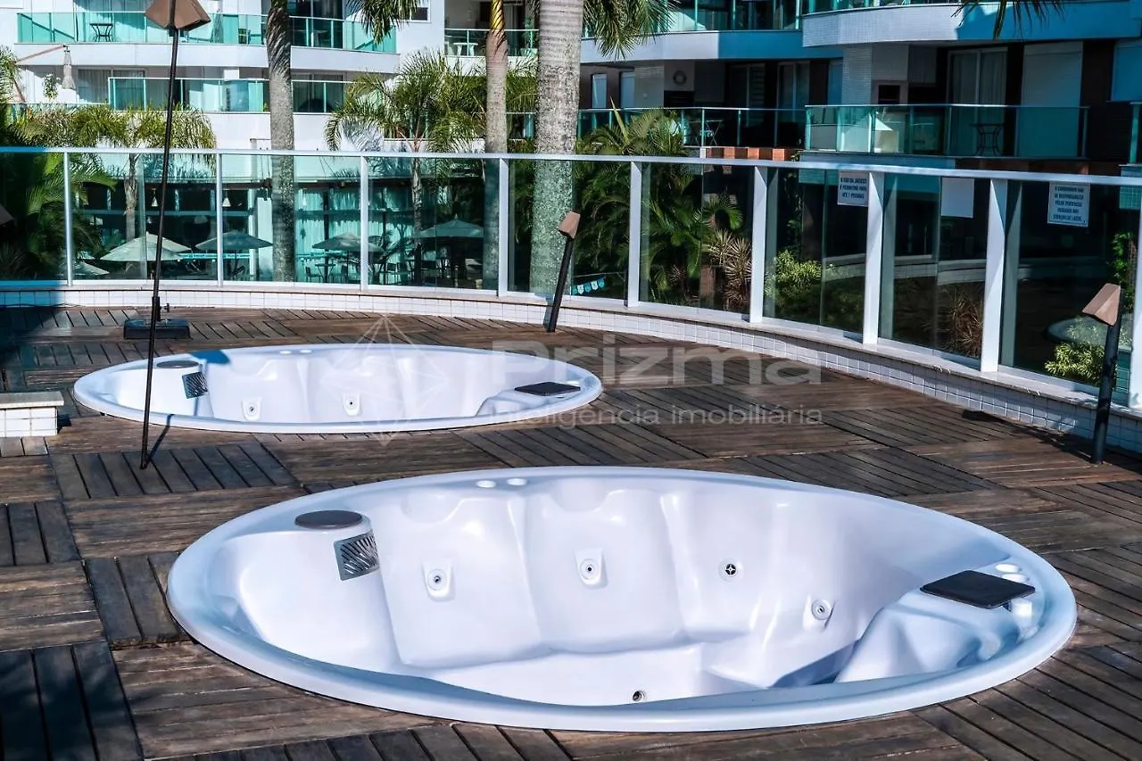 Boulevard 123 D - Apartamento com 3 dormitórios em elegante condomínio com piscina aquecida na praia do centro de Bombinhas